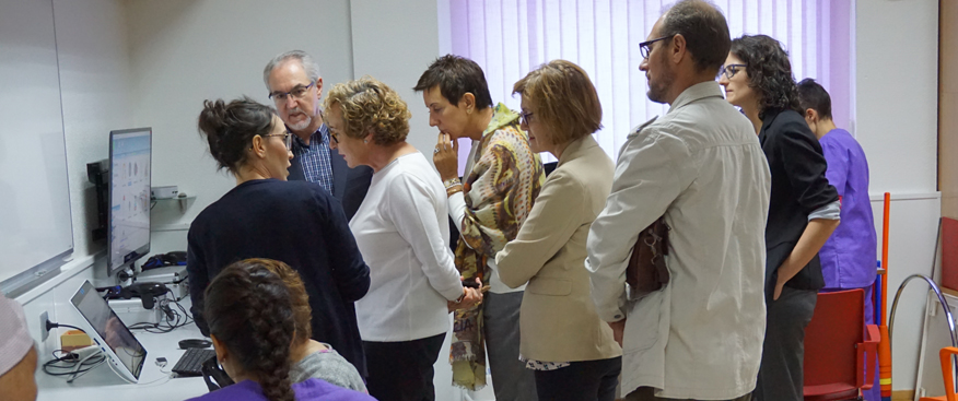 Las directoras generales de Sanidad visitan el Centro de Esclerosis Múltiple