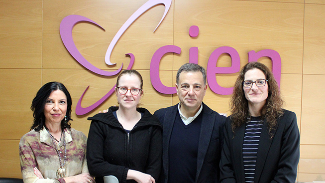 el alcalde de Albacete visita el centro de esclerosis múltiple